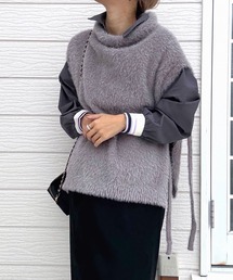 Q | フェザーヤーンベスト(ベスト)