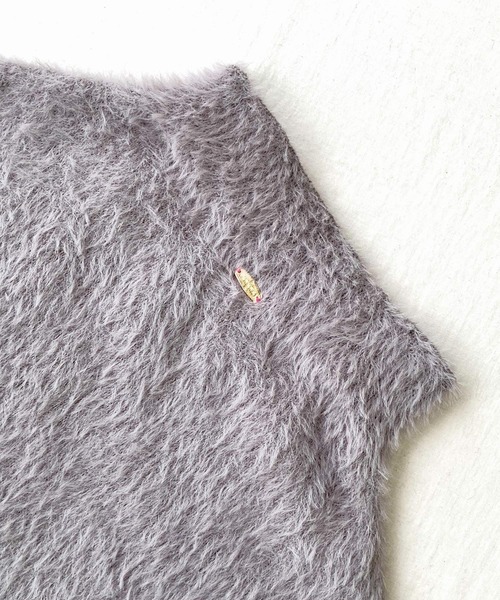 Q（キュー）の「フェザーヤーンベスト（ベスト・レディース・グレー・MEDIUM）」の18枚目の写真