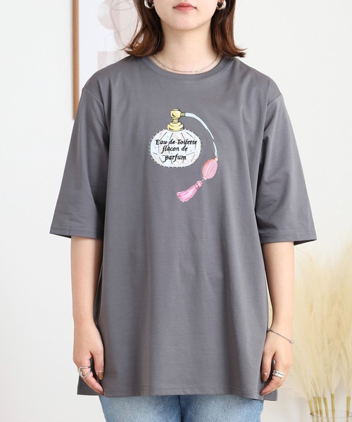 BRODIAEA パフュームプリント半袖Tシャツ（Tシャツ/カットソー