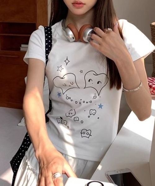 Achic(アシック)の「プリントTシャツ(Tシャツ/カットソー・レディース・ホワイト/ホワイト系その他2/ホワイト系その他3/ホワイト系その他・M)」の17枚目の写真