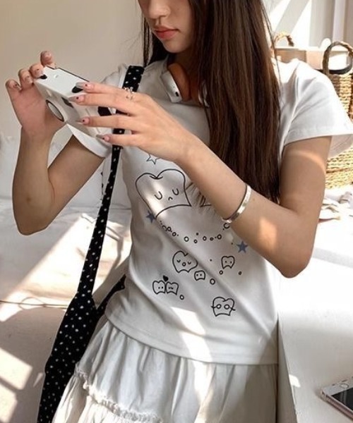Achic(アシック)の「プリントTシャツ(Tシャツ/カットソー・レディース・ホワイト/ホワイト系その他2/ホワイト系その他3/ホワイト系その他・M)」の21枚目の写真