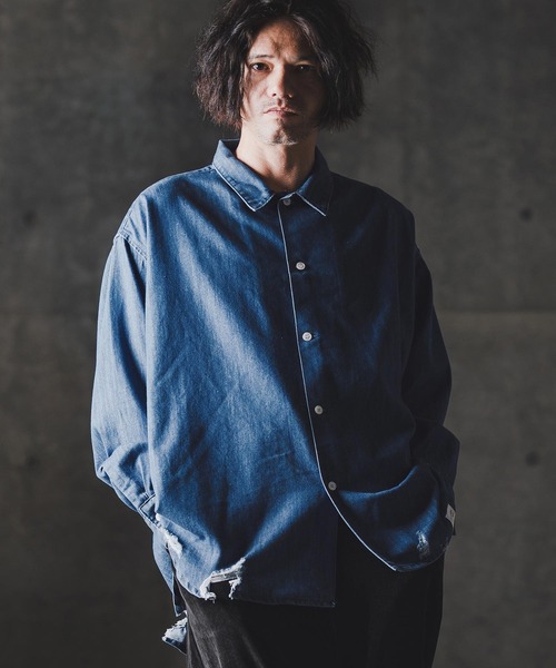 GLIMCLAP(グリムクラップ)の「ms6161-Ripped denim shirt デニムシャツ(シャツ/ブラウス・メンズ・インディゴブルー/ブラック・S/M/L)」の5枚目の写真