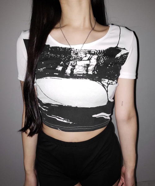 me+em select(ミームセレクト)の「【 2color 】ヴィンテージプリント半袖ショートリブTシャツ / vintage print short sleeve short lib t-shirt ※※(Tシャツ/カットソー・レディース・ホワイト/ブラック・FREE)」の17枚目の写真