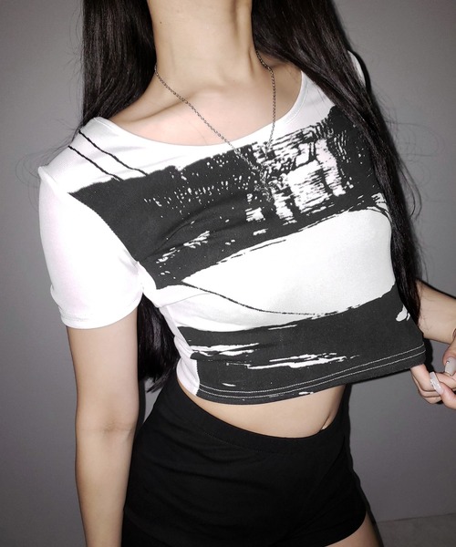 me+em select(ミームセレクト)の「【 2color 】ヴィンテージプリント半袖ショートリブTシャツ / vintage print short sleeve short lib t-shirt ※※(Tシャツ/カットソー・レディース・ホワイト/ブラック・FREE)」の18枚目の写真