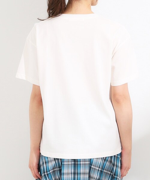Cutie Blonde(キューティーブロンド)の「【ひんやり/S-LL】サガラ刺繍ロゴTシャツ(Tシャツ/カットソー・レディース・ブラック/グリーン/ホワイト・03/02/01/04)」の18枚目の写真
