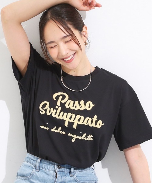 Cutie Blonde(キューティーブロンド)の「【ひんやり/S-LL】サガラ刺繍ロゴTシャツ(Tシャツ/カットソー・レディース・ブラック/グリーン/ホワイト・03/02/01/04)」の2枚目の写真