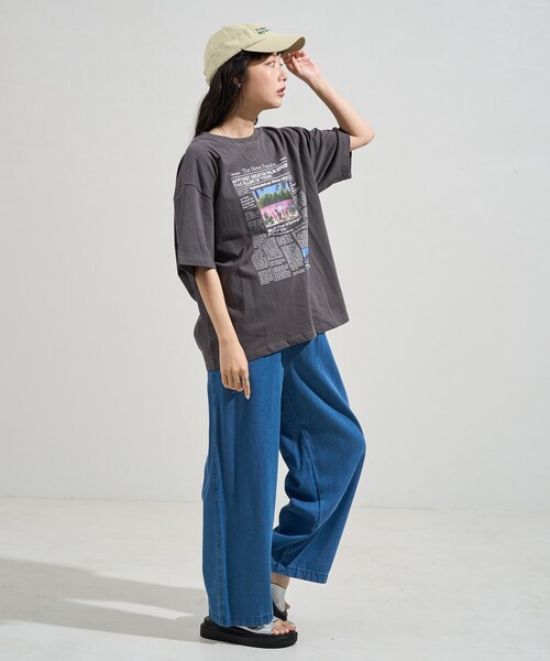 FREAK'S STORE(フリークスストア)の「news paper Tシャツ/ニュースペーパー プリントTシャツ(Tシャツ/カットソー・レディース・オフホワイト/チャコールグレー・ONE SIZE)」の18枚目の写真