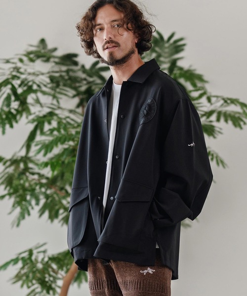 CALL&RESPONSE(コールアンドレスポンス)の「mj10885-CLUB TEAM ワッペンジャケット(その他アウター・メンズ・ブラック・2/4)」の2枚目の写真