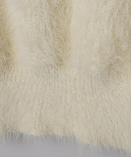 Olu.（オルドット）の「オフショルダーシャギーニット（ニット/セーター・レディース・ベビーピンク/チャコールグレー/アイボリー・FREE）」の8枚目の写真