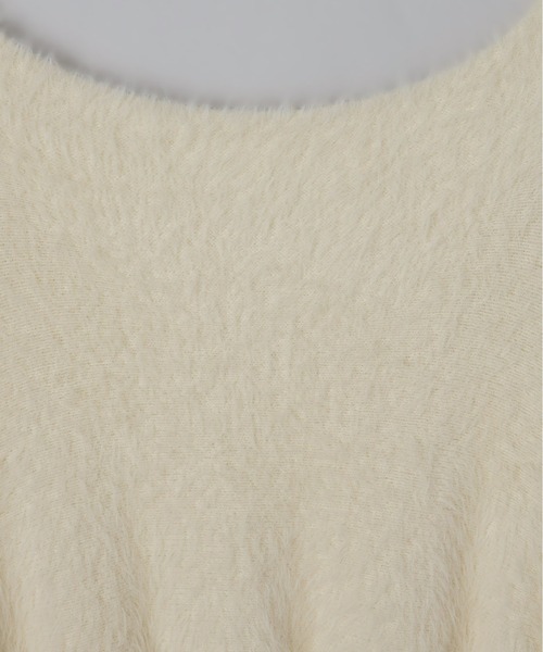 Olu.（オルドット）の「オフショルダーシャギーニット（ニット/セーター・レディース・ベビーピンク/チャコールグレー/アイボリー・FREE）」の11枚目の写真