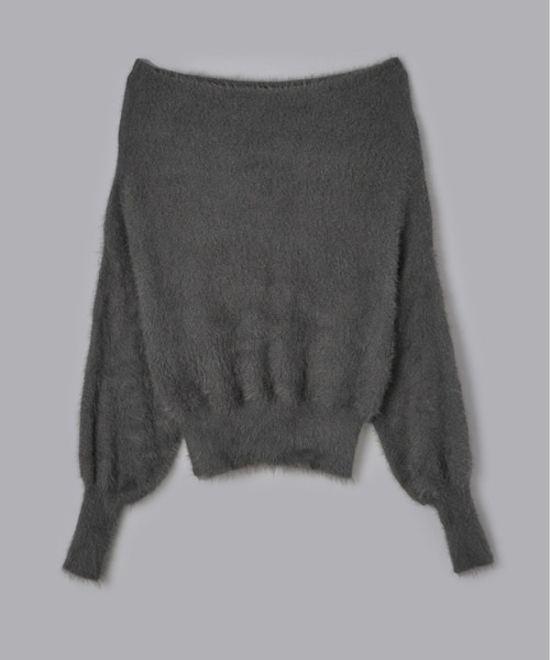 Olu.（オルドット）の「オフショルダーシャギーニット（ニット/セーター・レディース・ベビーピンク/チャコールグレー/アイボリー・FREE）」の4枚目の写真