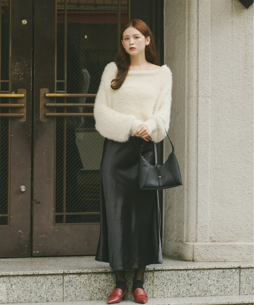 Olu.（オルドット）の「オフショルダーシャギーニット（ニット/セーター・レディース・ベビーピンク/チャコールグレー/アイボリー・FREE）」の13枚目の写真