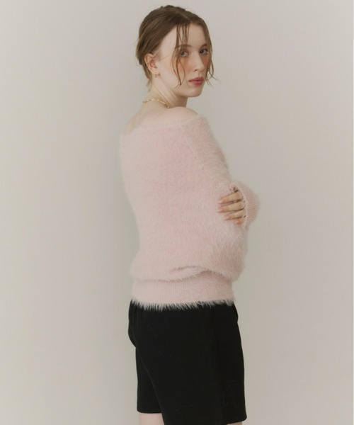Olu.（オルドット）の「オフショルダーシャギーニット（ニット/セーター・レディース・ベビーピンク/チャコールグレー/アイボリー・FREE）」の18枚目の写真
