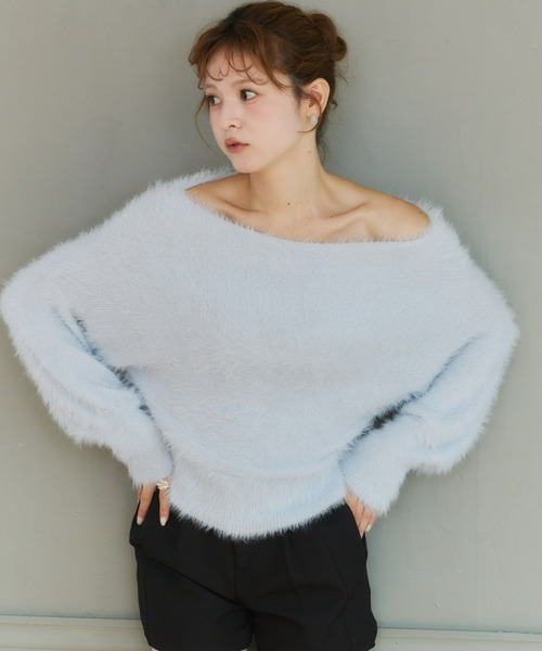 Olu.(オルドット)の「オフショルダーシャギーニット(ニット/セーター・レディース・ベビーピンク/チャコールグレー/アイボリー・FREE)」の20枚目の写真