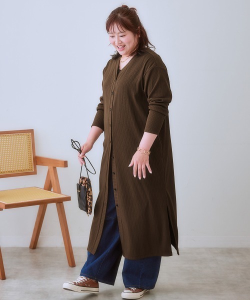 SMILE LAND（スマイルランド）の「＜大きいサイズ＞ワンピースにもなる前後２WAYロング丈カーディガン（カーディガン/ボレロ・レディース・ブラウン系/レッド/イエロー系/ブラック・4L/3L/L/5L/LL）」の3枚目の写真