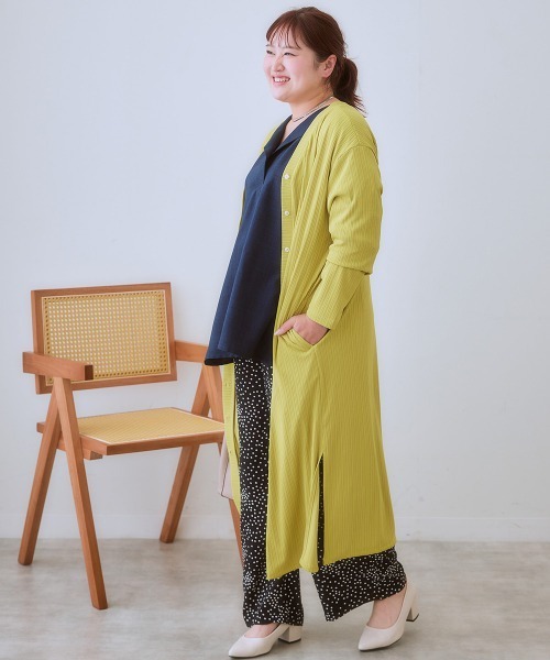 SMILE LAND（スマイルランド）の「＜大きいサイズ＞ワンピースにもなる前後２WAYロング丈カーディガン（カーディガン/ボレロ・レディース・ブラウン系/レッド/イエロー系/ブラック・4L/3L/L/5L/LL）」の11枚目の写真