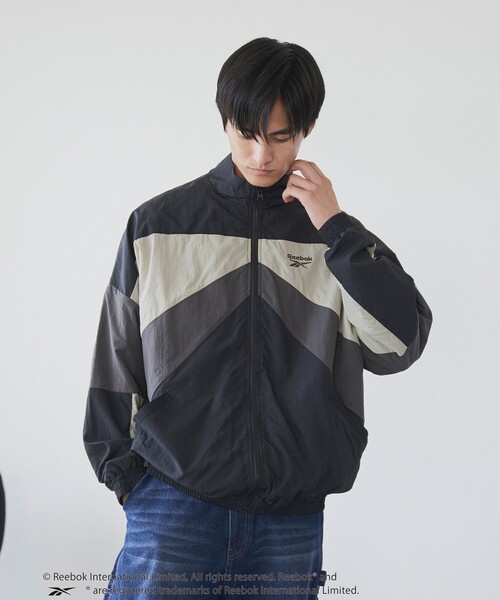 coen（コーエン）の「Reebok（リーボック）別注ナイロントラックジャケット（ナイロンジャケット・メンズ・オフホワイト/ブラック/ベージュ・M/L/XL）」の7枚目の写真