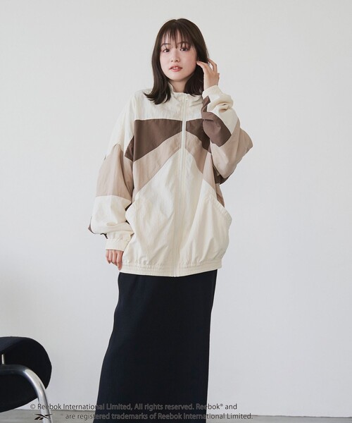 coen（コーエン）の「Reebok（リーボック）別注ナイロントラックジャケット（ナイロンジャケット・メンズ・オフホワイト/ブラック/ベージュ・M/L/XL）」の15枚目の写真