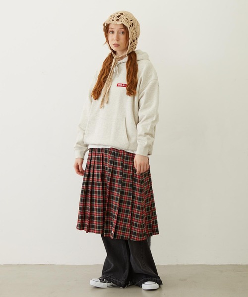 MILKFED.（ミルクフェド）の「FLOWER KNIT BONNET（ニットキャップ/ビーニー・レディース・アッシュ/ブラック/ベージュ・ONE SIZE）」の17枚目の写真