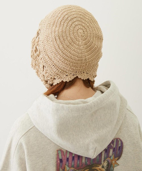 MILKFED.（ミルクフェド）の「FLOWER KNIT BONNET（ニットキャップ/ビーニー・レディース・アッシュ/ブラック/ベージュ・ONE SIZE）」の14枚目の写真