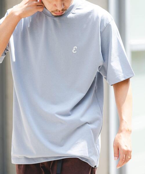 EKAL（エカル）の「『UR TECH ひやサラクール』ロゴワッペンTシャツ（Tシャツ/カットソー・メンズ・ホワイト/ブルー系その他/ピンク系その他・SMALL/X-LARGE/MEDIUM/LARGE）」の11枚目の写真