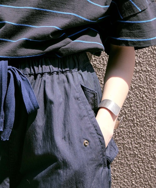 RNA-N(アールエヌエーエヌ)の「R4376 ミリタリーオーバーパンツ(その他パンツ・レディース・ネイビー/オリーブ/ライトグリーン・FREE)」の20枚目の写真