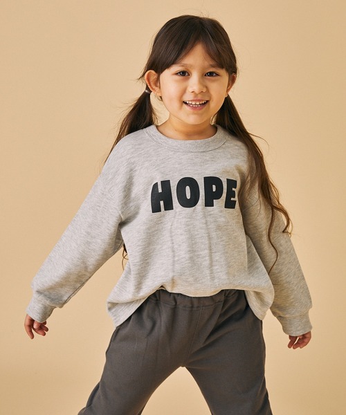 FOV(フォブ)の「FOV/フォブ HOPE トレーナー(スウェット・キッズ・チャコールグレー/アッシュグレー/トップグレー・XL/L/M/S)」の3枚目の写真
