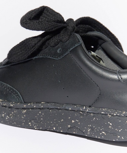 Maison MIHARA YASUHIRO（メゾンミハラヤスヒロ）の「General Scale. Maison MIHARA YASUHIRO /ジェネラルスケール メゾンミハラヤスヒロ　SEINE LEATHER LOW-TOP SNEAKERS スニーカー（スニーカー・メンズ・ブラック/ホワイト/ブラック×ブラック・38/36/44/43/42/41/40/37）」の11枚目の写真