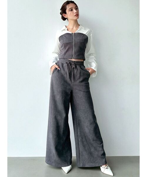 RESEXXY（リゼクシー）の「ワイドレッグスウェットパンツ【セットアップ着用可能】（その他パンツ・レディース・チャコールグレー/ブラック/アイボリー・FREE）」の6枚目の写真