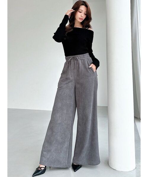 RESEXXY（リゼクシー）の「ワイドレッグスウェットパンツ【セットアップ着用可能】（その他パンツ・レディース・チャコールグレー/ブラック/アイボリー・FREE）」の19枚目の写真