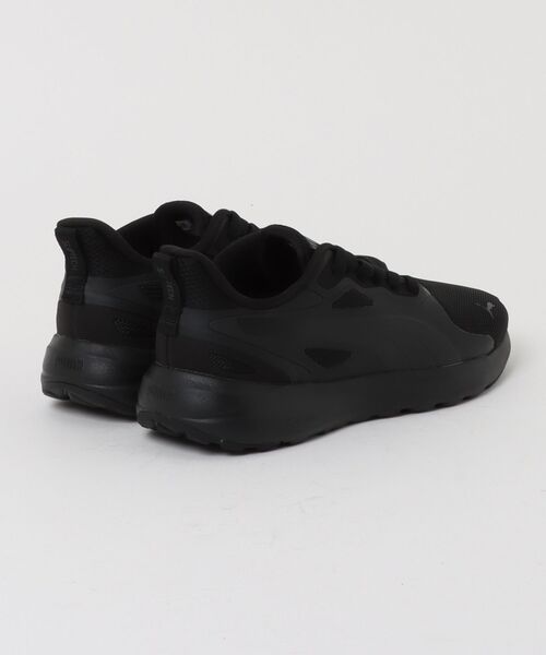 PUMA(プーマ)の「【PUMA】ソフトR コスミック S イーズ イン(スニーカー・メンズ・ブラック×グレー・25.5cm/26.0cm/26.5cm/27.0cm/27.5cm/28.0cm/29.0cm/25.0cm)」の2枚目の写真