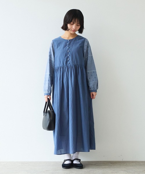 bulle de savon（ビュルデサボン）の「noble flower ジャガード ワンピース（ワンピース・レディース・ブルーグレー/アイボリー・FREE）」の2枚目の写真