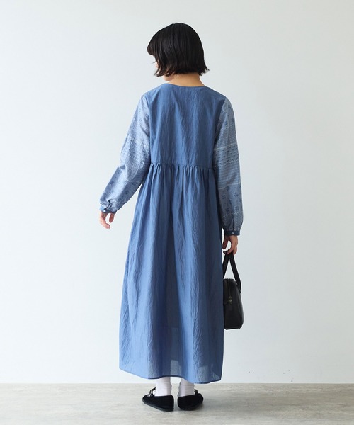 bulle de savon（ビュルデサボン）の「noble flower ジャガード ワンピース（ワンピース・レディース・ブルーグレー/アイボリー・FREE）」の10枚目の写真