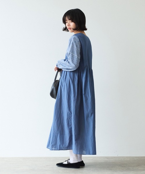 bulle de savon（ビュルデサボン）の「noble flower ジャガード ワンピース（ワンピース・レディース・ブルーグレー/アイボリー・FREE）」の8枚目の写真