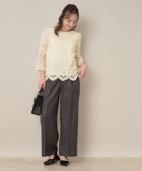 couture brooch（クチュールブローチ）の「【一枚で着映える・高見え】刺繍レースフレアー袖ブラウス（シャツ/ブラウス・レディース・アイボリー/ブラック・36/38/42）」の3枚目の写真
