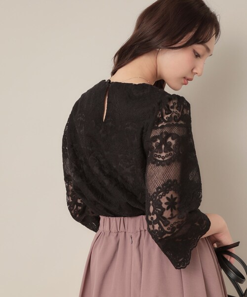 couture brooch（クチュールブローチ）の「【一枚で着映える・高見え】刺繍レースフレアー袖ブラウス（シャツ/ブラウス・レディース・アイボリー/ブラック・36/38/42）」の21枚目の写真