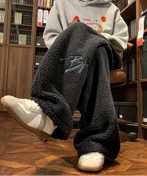 neos（ネオス）の「【neos】フリースパンツ メンズ レディース あったか スウェットパンツ ボア ロゴ刺繍（スウェットパンツ・レディース・チャコールグレー/ブラック/アイボリー・X-LARGE/LARGE/MEDIUM）」の17枚目の写真