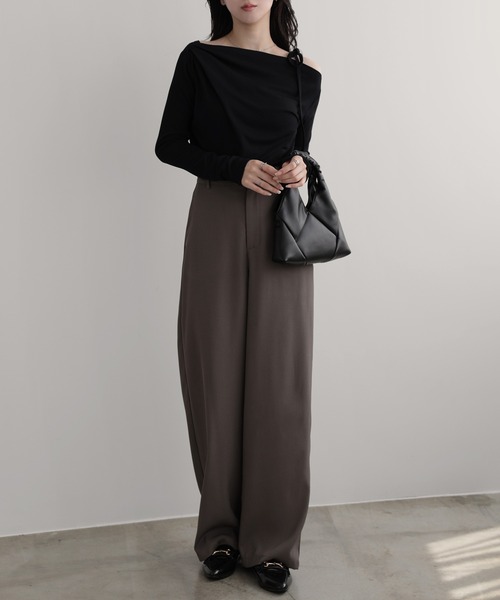 nouvellemoi(ヌーベルモイ)の「肩リボンワンショルドレープカットソー(Tシャツ/カットソー・レディース・ブラック/グレイッシュベージュ/ホワイト/チャコールグレー・L/M/S)」の7枚目の写真