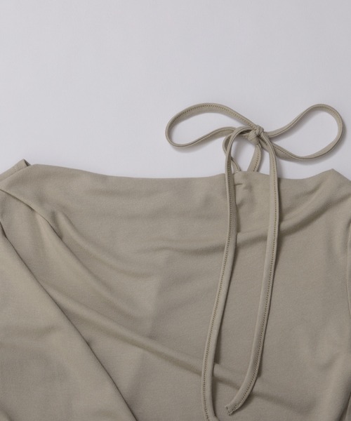 nouvellemoi(ヌーベルモイ)の「肩リボンワンショルドレープカットソー(Tシャツ/カットソー・レディース・ブラック/グレイッシュベージュ/ホワイト/チャコールグレー・L/M/S)」の9枚目の写真