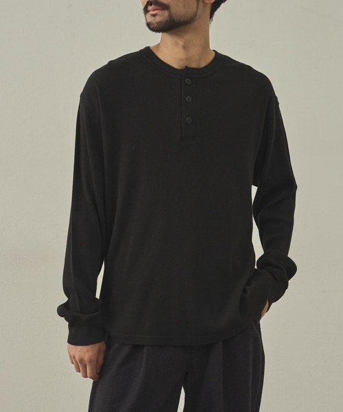 paradigm（パラダイム）の「【paradigm】ガス焼きワッフルヘンリーネックTL/S（Tシャツ/カットソー・メンズ・ブラック/ダークグレー/ホワイト・MEDIUM/LARGE/X-LARGE）」の4枚目の写真