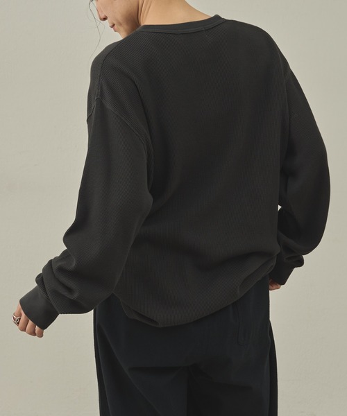 paradigm（パラダイム）の「【paradigm】ガス焼きワッフルヘンリーネックTL/S（Tシャツ/カットソー・メンズ・ブラック/ダークグレー/ホワイト・MEDIUM/LARGE/X-LARGE）」の16枚目の写真