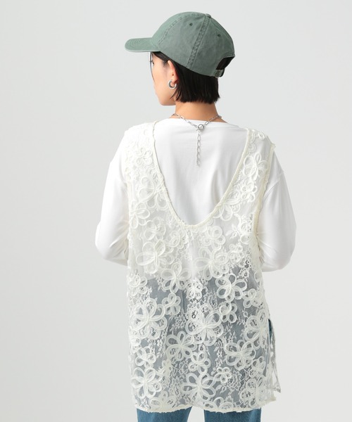 BAYFLOW（ベイフロー）の「[前後2WAY仕様]フラワーレースノースリーブプルオーバー（Tシャツ/カットソー・レディース・ブラック/オフホワイト・FREE）」の12枚目の写真