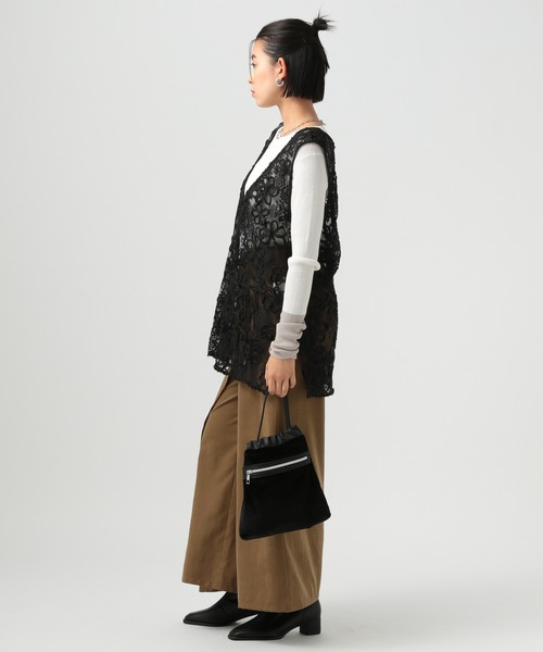 BAYFLOW（ベイフロー）の「[前後2WAY仕様]フラワーレースノースリーブプルオーバー（Tシャツ/カットソー・レディース・ブラック/オフホワイト・FREE）」の16枚目の写真