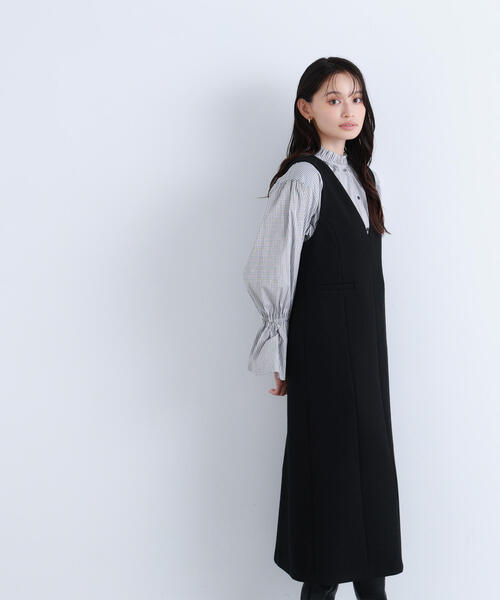 NATURAL BEAUTY BASIC（ナチュラルビューティーベーシック）の「◇圧縮ジャージーシリーズ ジャンパースカート（ジャンパースカート・レディース・ブラック/ベージュ/オフホワイト/ブルー・SMALL/MEDIUM）」の7枚目の写真