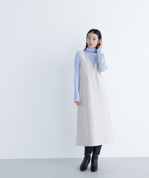 NATURAL BEAUTY BASIC（ナチュラルビューティーベーシック）の「◇圧縮ジャージーシリーズ ジャンパースカート（ジャンパースカート・レディース・ブラック/ベージュ/オフホワイト/ブルー・SMALL/MEDIUM）」の17枚目の写真