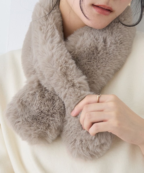VIS（ビス）の「フェイクファーティペット（マフラー・レディース・キナリ/ライトグレー/ベージュ系その他2・FREE）」の6枚目の写真