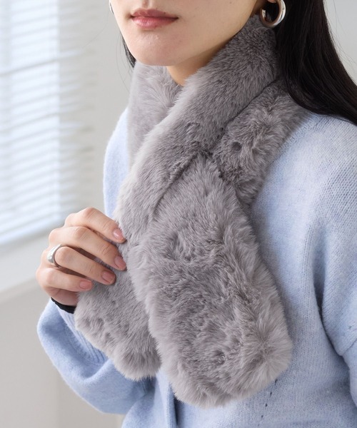 VIS（ビス）の「フェイクファーティペット（マフラー・レディース・キナリ/ライトグレー/ベージュ系その他2・FREE）」の8枚目の写真