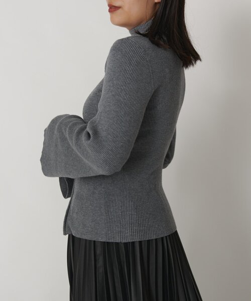Lui's（ルイス）の「【mi-企画】2WAYフレアスリーブニット（ニット/セーター・レディース・グレー/オフホワイト/ブラック・FREE）」の8枚目の写真