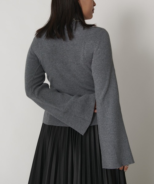 Lui's（ルイス）の「【mi-企画】2WAYフレアスリーブニット（ニット/セーター・レディース・グレー/オフホワイト/ブラック・FREE）」の13枚目の写真