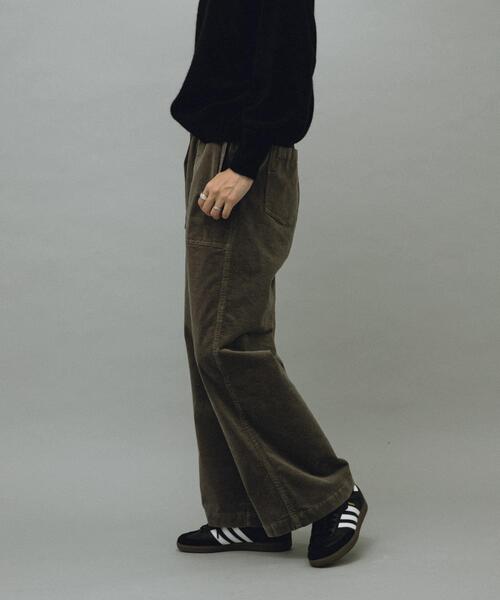 URBAN RESEARCH Sonny Label(アーバンリサーチサニーレーベル)の「コーデュロイベイカーイージーパンツ(その他パンツ・レディース・チャコールグレー/アイボリー/グレー系その他・36/38)」の13枚目の写真